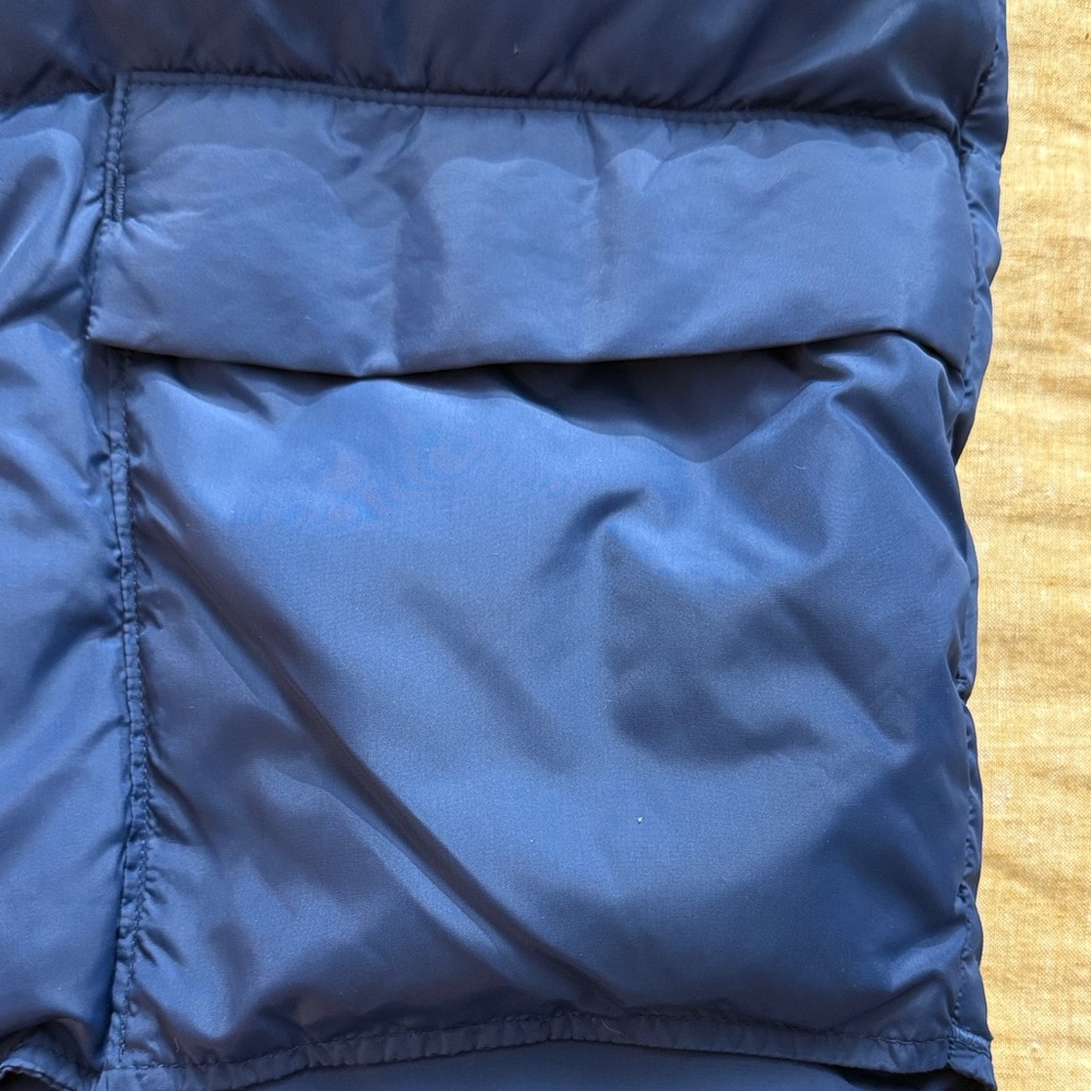 Vintage Woolrich puffer vest - Picture 8 of 17